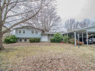 1916 S 15th St, Rogers, AR 72758