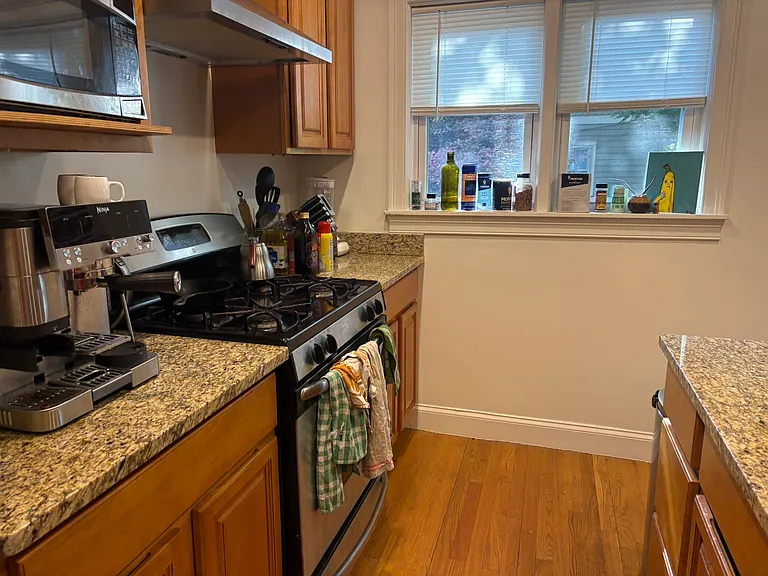 115 5th St #115 — Photo 3