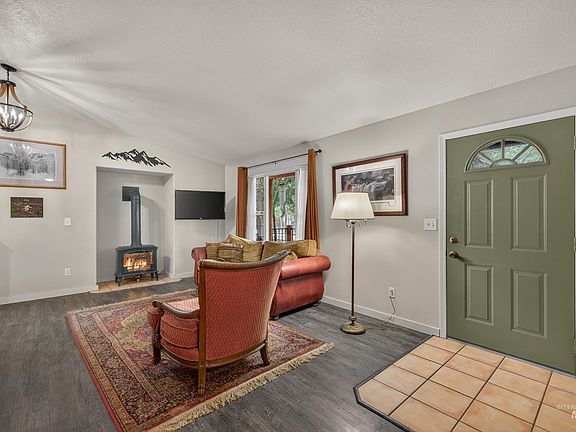 5th image of 1801 Carico Rd