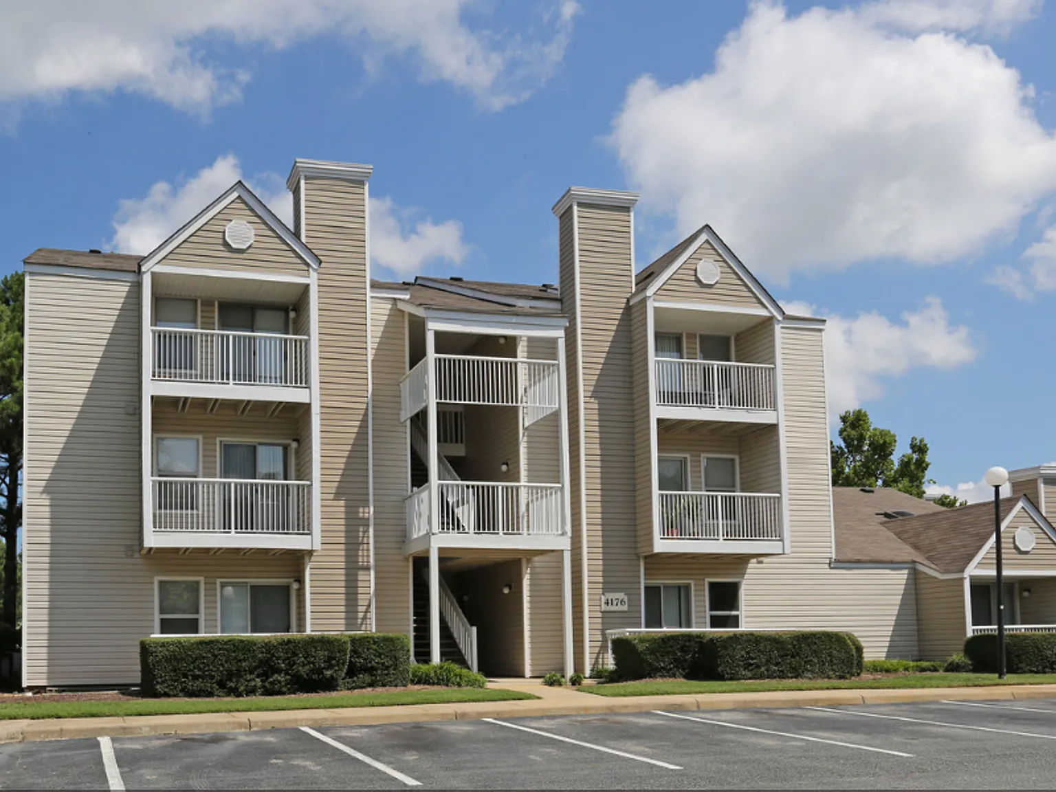 Stonebridge Apartments — Photo 3