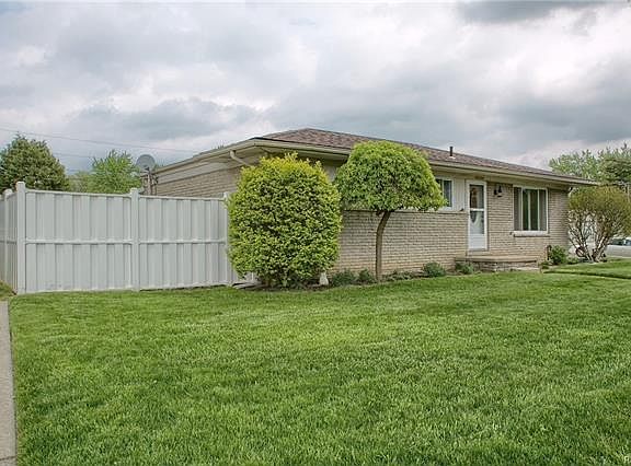 2nd image of 18255 Whalen Dr