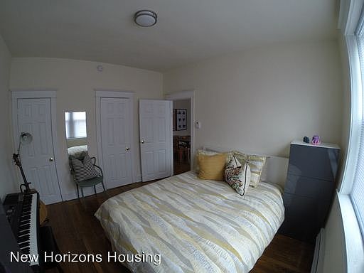 5th image of 4045 Baltimore Ave