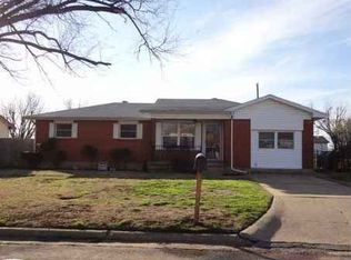 103 Maple St, Elgin, OK 73538