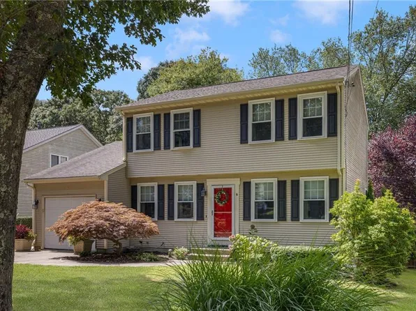 431 Sampan Ave, Jamestown, RI 02835