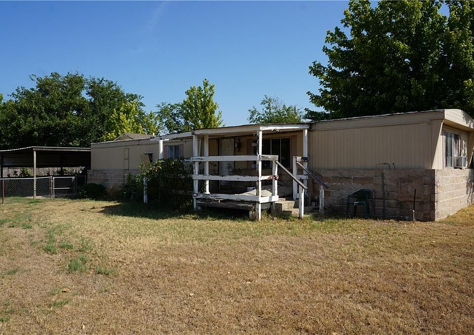 1st image of 412 Skylark Dr