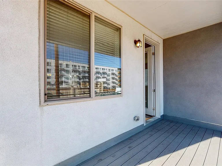 4120 E Warren Ave #6 — Photo 35