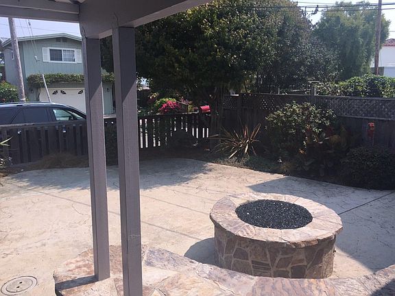 2nd image of 316 Park Dr