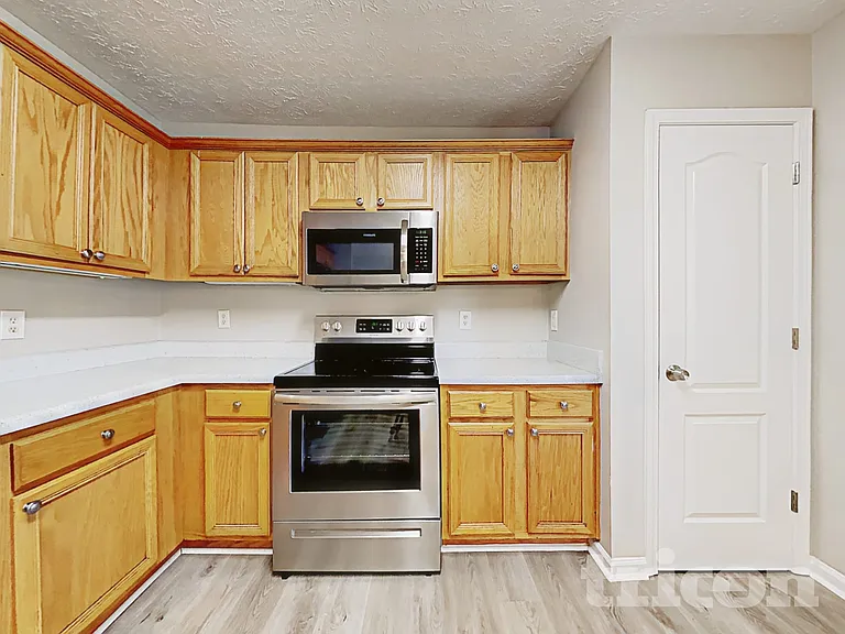 39 Dane Ln — Photo 4