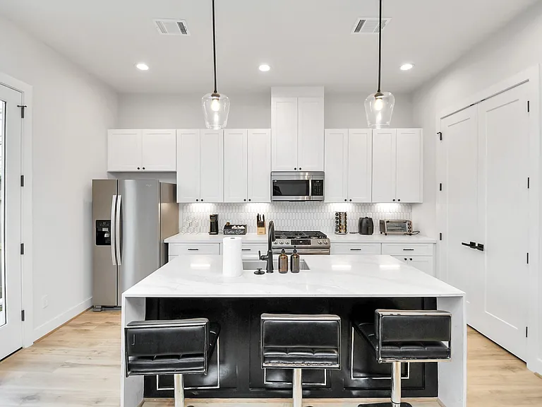 6115 De Campo St — Photo 22