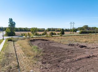 1799 Legacy Ln #43, Neenah, WI 54956