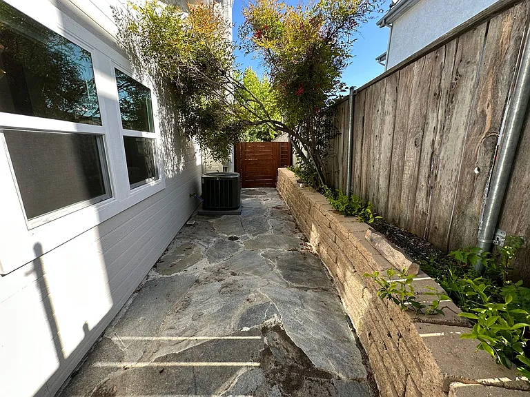 417 Woodbridge St — Photo 27