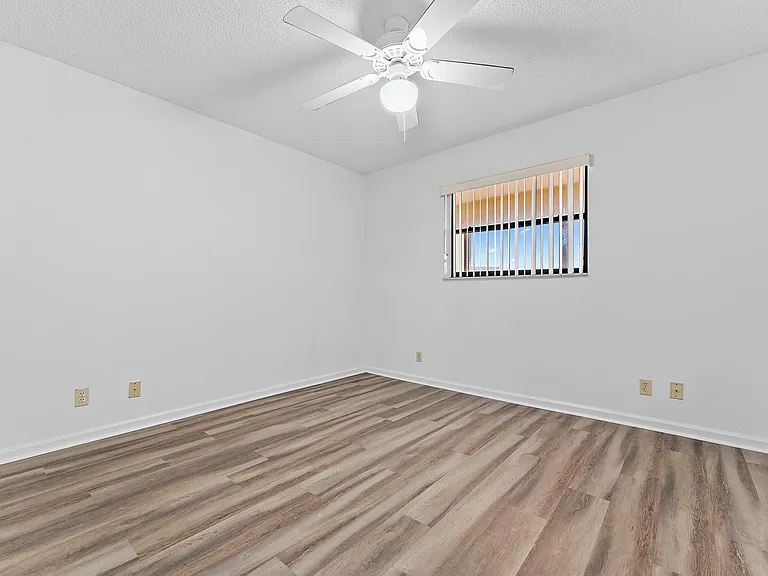 700 Uno Lago Dr #404 — Photo 24