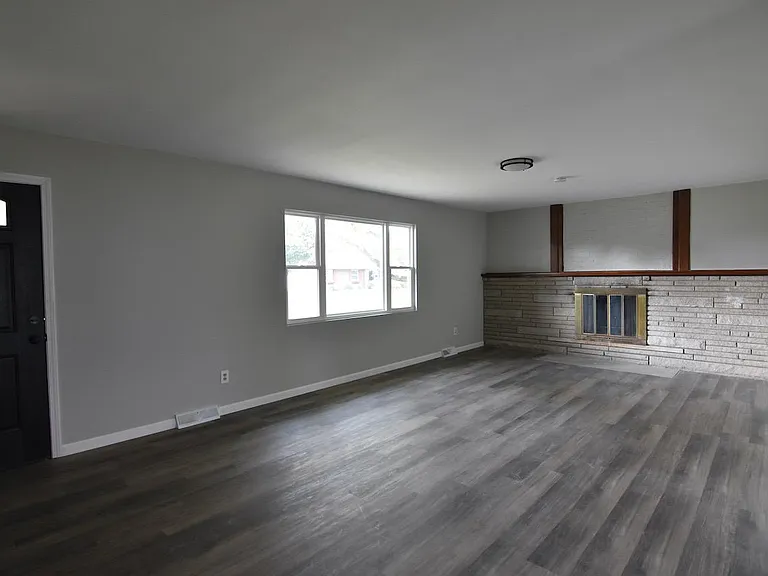 1102 Wiltshire Rd — Photo 13