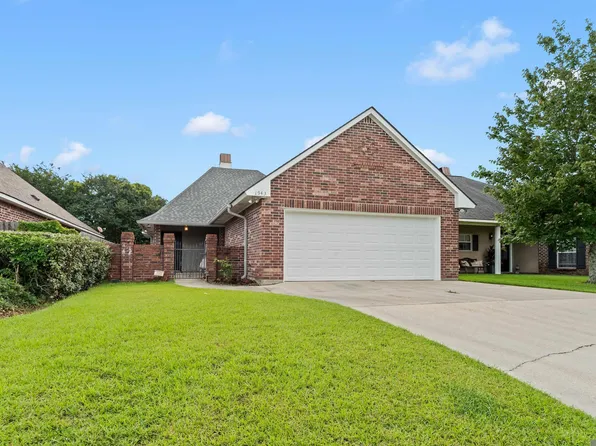 1943 Hunters Way Dr, Baton Rouge, LA 70816
