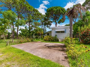 1779 NE Seneca Ave, Stuart, FL 34994