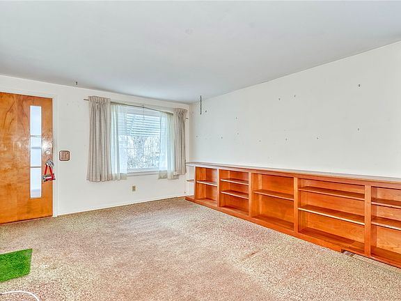 5th image of 110 Ridgewood Rd