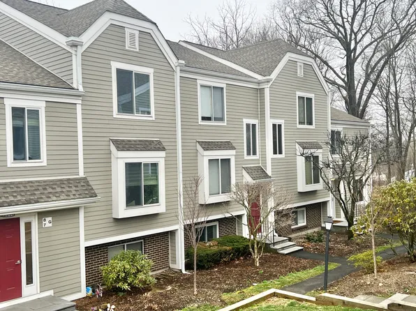 71 Aiken Street APT G10, Norwalk, CT 06851