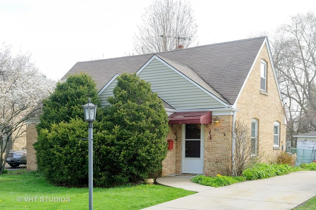 3 bed, 2.5 bath, 1600 sqft, $2,650 — Photo 2