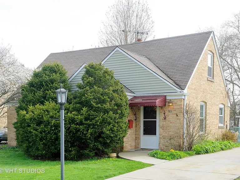 801 N Harvard Ave — Photo 2