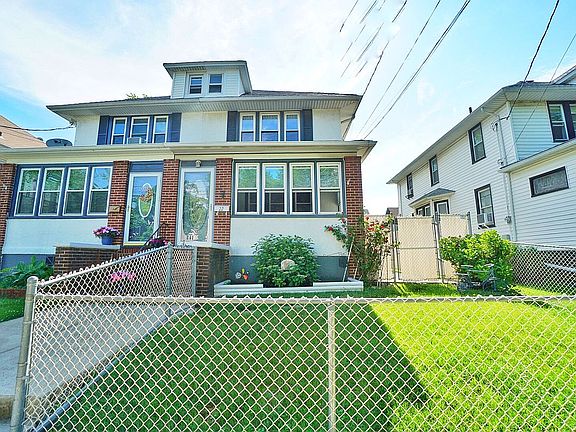 2nd image of 22 Elizabeth Ave