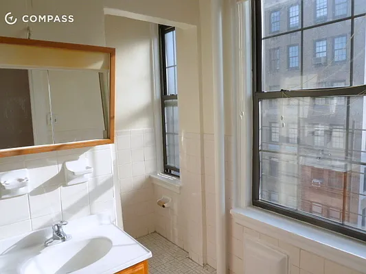Rented by Compass | media 4