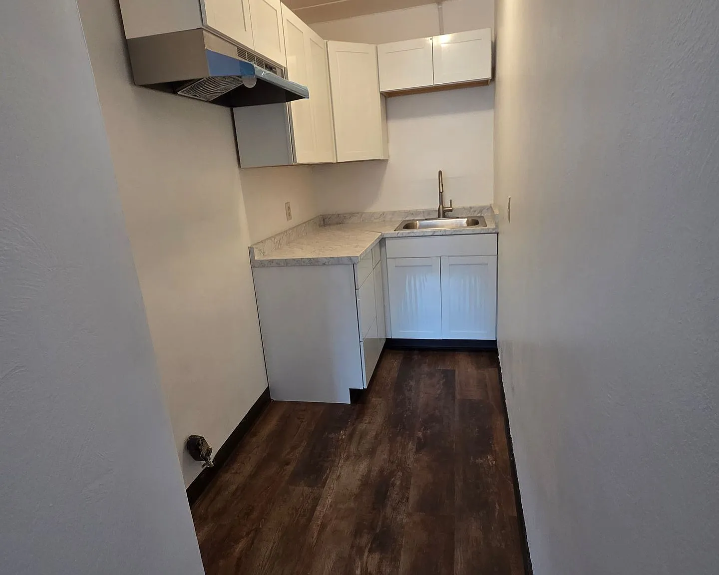 628 - Pearl Street Apartments — Photo 1