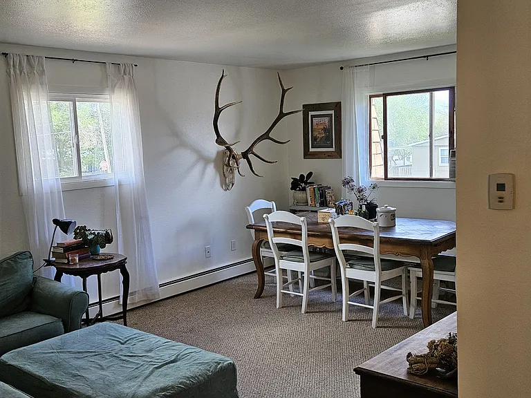 729 Halbert St #3 — Photo 3