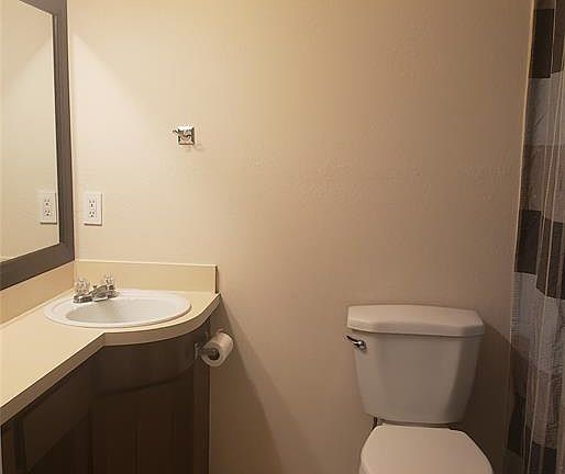 5th image of 5101 Lasalle Dr