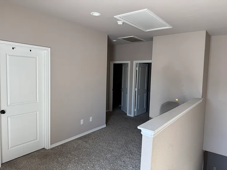 502 Momma Bear Dr — Photo 4