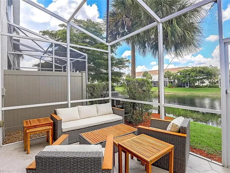 775 Hampton Cir #133 — Photo 4