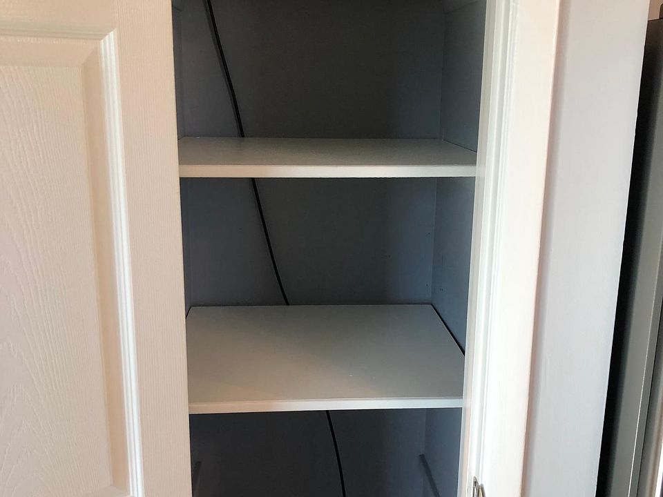 Kitchen pantry