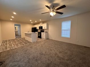 17168 Falsworth St #230, Macomb, MI 48044