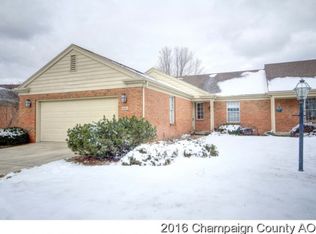 1406 Old Farm Rd, Champaign, IL 61821