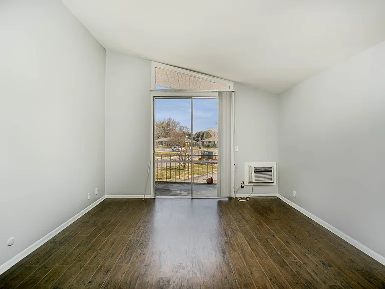 613 Hillsboro Rd #A23 — Photo 5