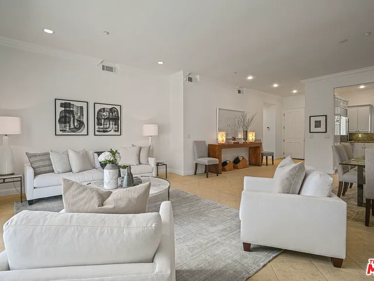 16000 W Sunset Blvd #Penthouse 302 — Photo 6