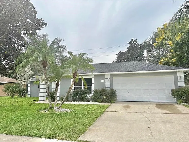 18 Spinnaker Cir — Photo 1