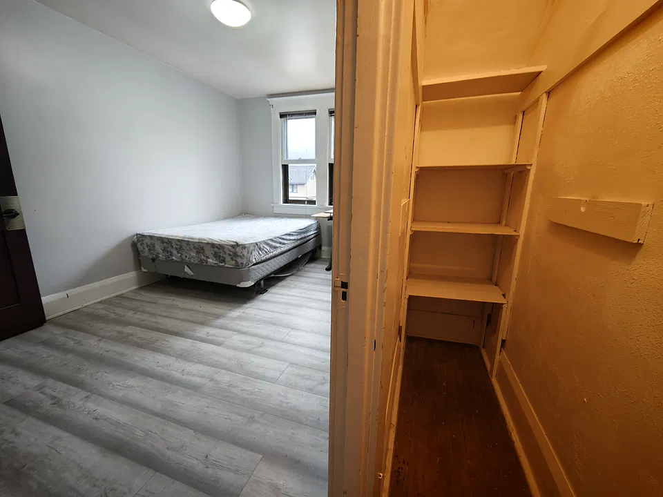 343 Randolph Ave #1-2
