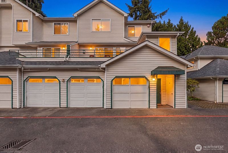 2nd image of 16219 Northup Way #C-201
