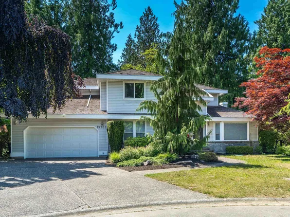 19766 43rd Ave, Langley, BC V3A 8G1