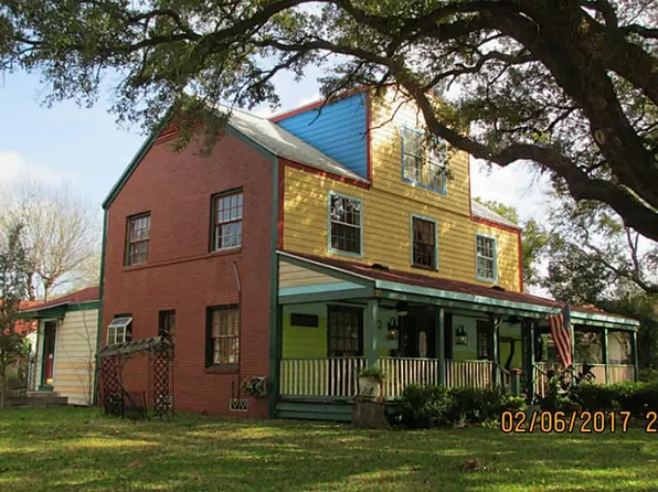 230 9th Ave N, Texas City, TX 77590