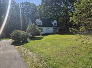 260 Center Hill Rd, Epsom, NH 03234