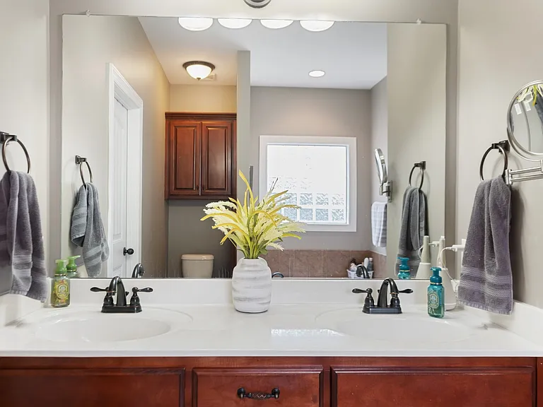 4823 Trevino Ct — Photo 6