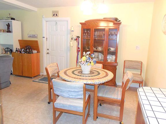 5th image of 5835 Tarragon Dr