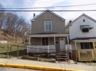 903 5th St, Mc Kees Rocks, PA 15136