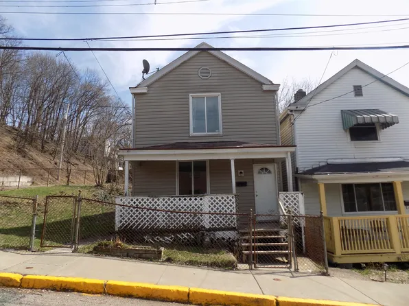 903 5th St, Mc Kees Rocks, PA 15136