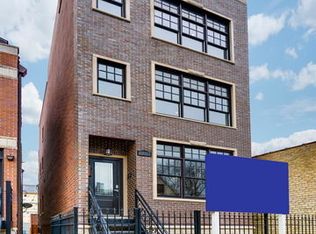 2253 W Foster Ave #1, Chicago, IL 60625