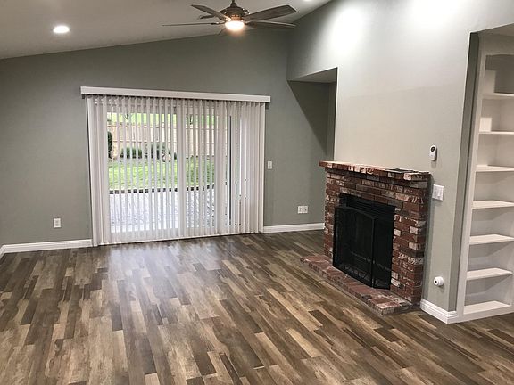 4th image of 1706 Canyon Crest Ln