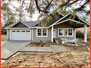 527 Makah Ave SE, Ocean Shores, WA 98569