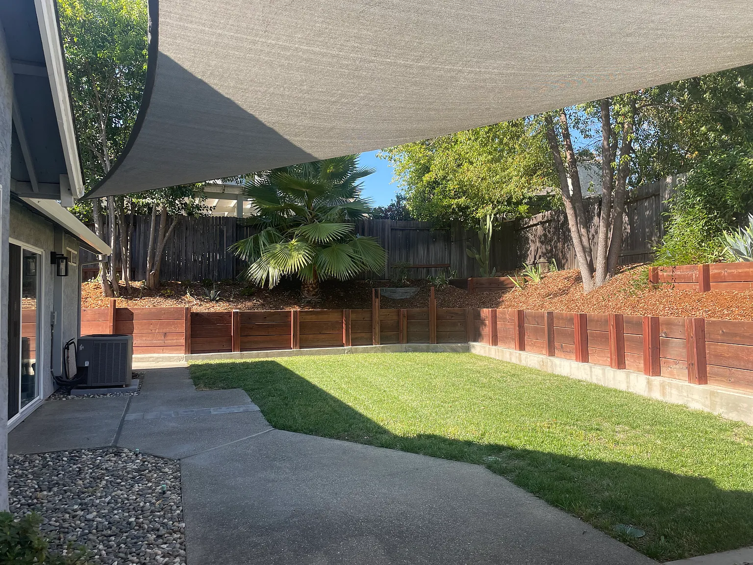 3 bed, 1501 sqft, $2,800 — Photo 2