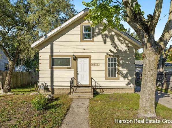 1413 Kingsley St, Muskegon, MI 49442